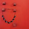 Black/White Sweeps Deco Glass Necklace